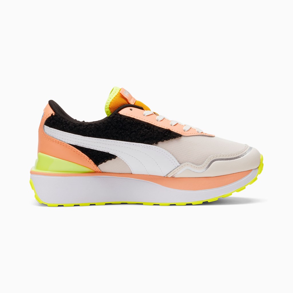 Baskets Puma Cruise Rider Cuddle Femme Blanche Noir | DMOVX6954